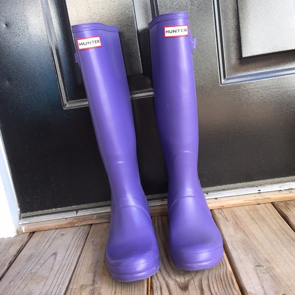 Hunter boots - tall, purple matte, size 7