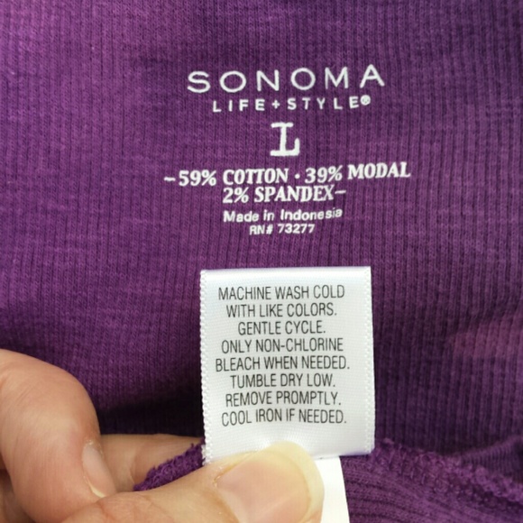 SOLD Purple Tank Top - Picture 4 of 4