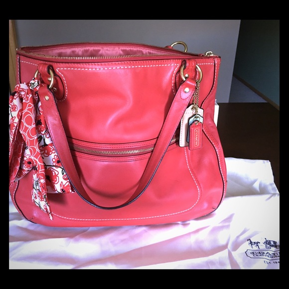 Authentic Coach Poppy Leather " Hallie " Tote