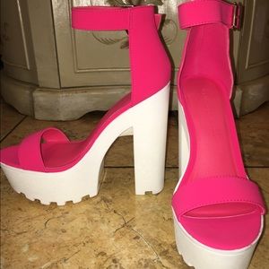 Neon Pink Heels!