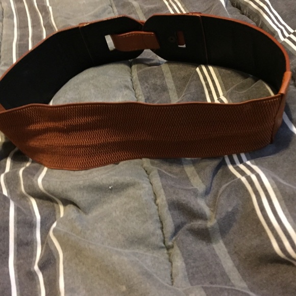Dress belt !! - Picture 2 of 2