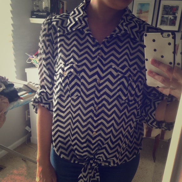Printed Button Up