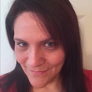 Meet your Posher, Elena