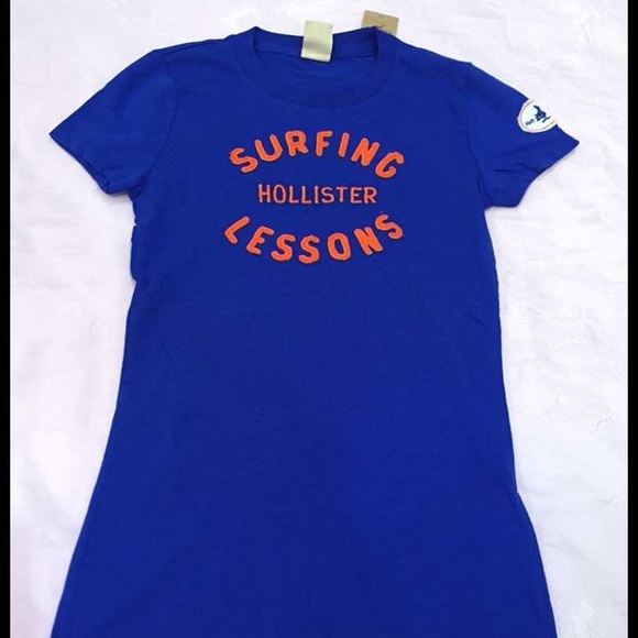 Hollister t shirt