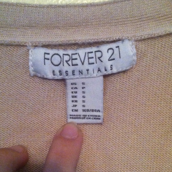 Forever 21 Cardigan - Picture 2 of 4