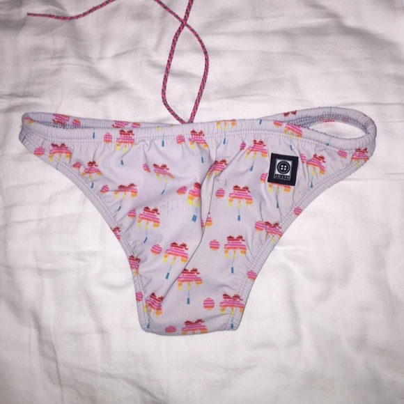 Jolyn - Picture 3 of 3