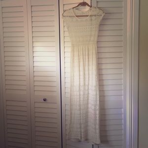 White Lace Forever 21 Maxi Dress