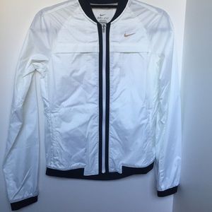 ✨NWT✨ Nike jacket