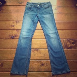 Aeropostale boot cut jeans. Size 6