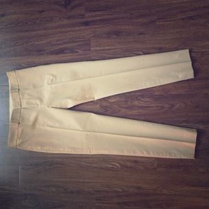 Banana Republic Kaki pants