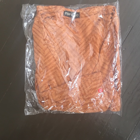 Rust colored Cardigan - Picture 3 of 3
