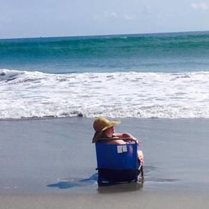 Meet your Posher, Leigh