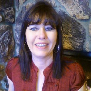 Meet your Posher, Michele