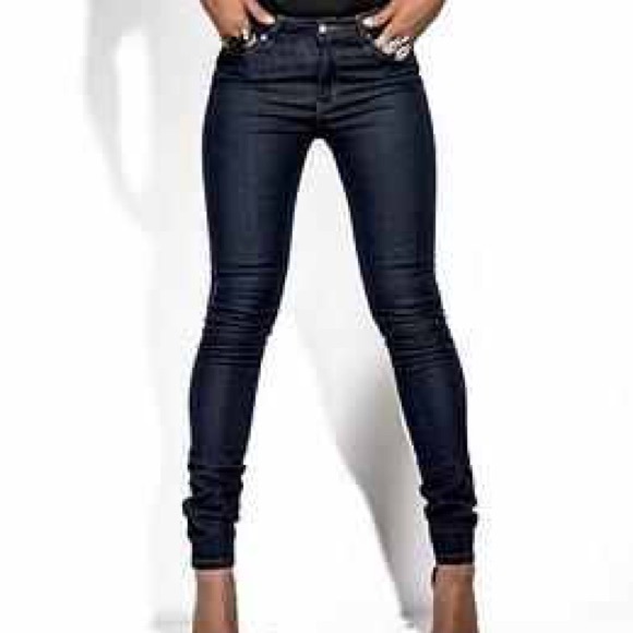Dark blue high waisted skinny jeans