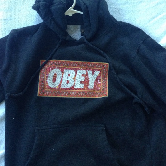Obey hoodie