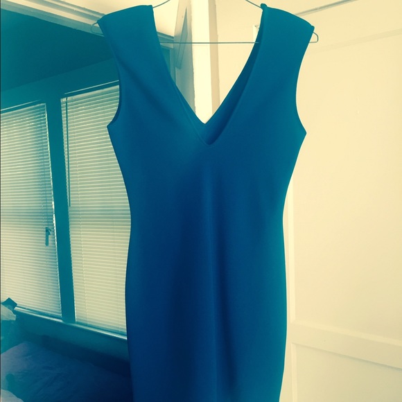 Blue Dress - Picture 4 of 4