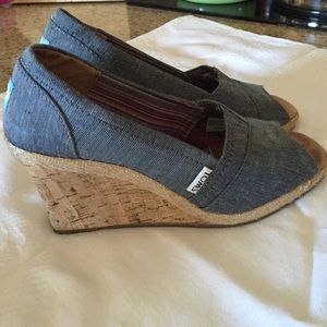 TOMS denim wedges size 7