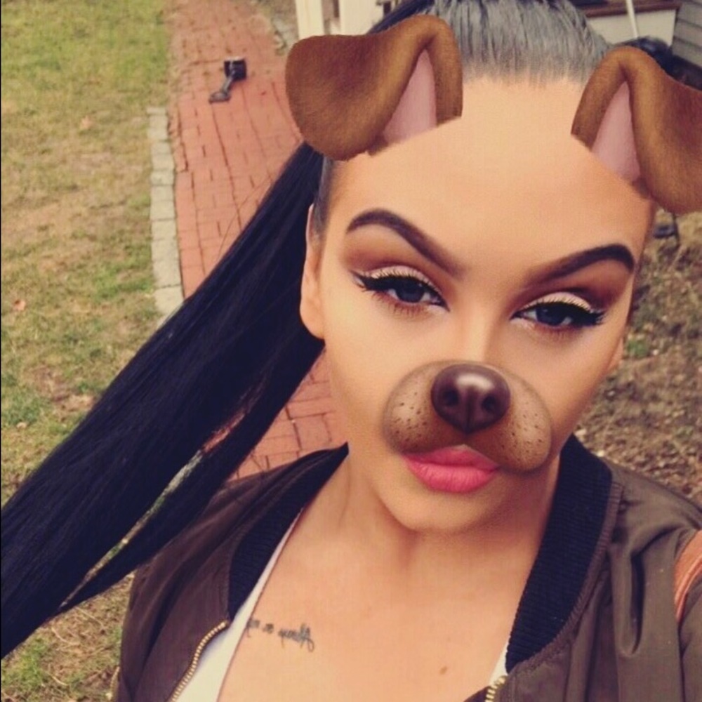 Meet your Posher, Madison