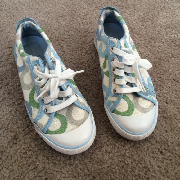 SOLD ❌ Coach tennis shoes