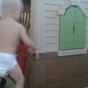 Meet your Posher, Holly