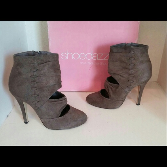 Shoe Dazzle Brown ankle boots - Picture 2 of 3