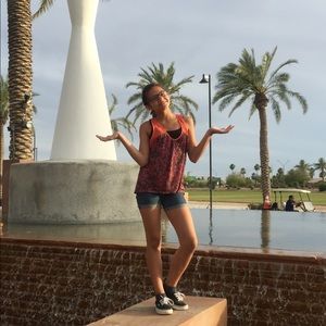 Meet your Posher, Melanie