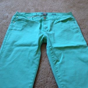 Teal Celebrity Pink Jeggings