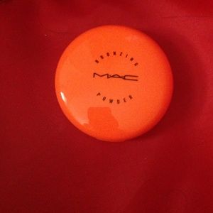 MAC Neo Sci Fi 'Solar Riche' Bronzing Powder