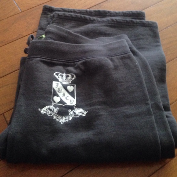 Juicy charcoal sweats