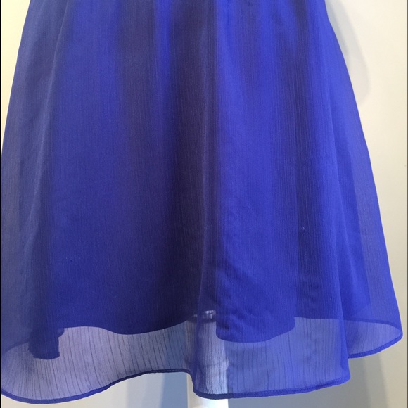 Blue Express dress - Picture 3 of 3