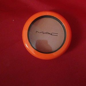 MAC Neo SciFi Blush 'spaced out'