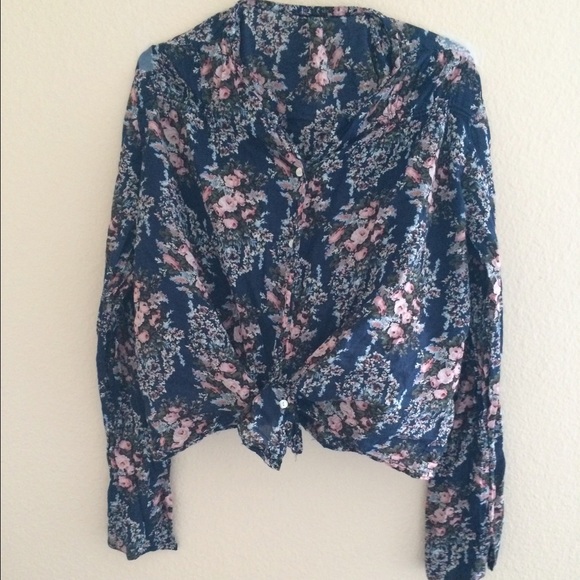Floral long sleeve