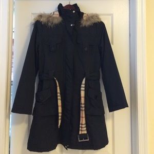 Fall Favorite 🍂🍁 Burberry London Coat with hood