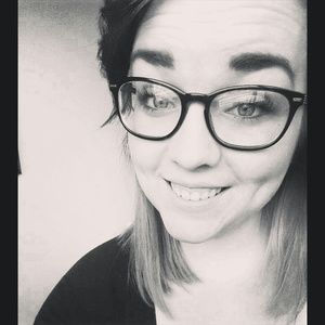 Meet your Posher, Abigail