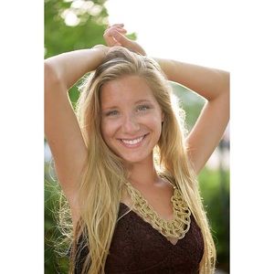 Meet your Posher, Amanda