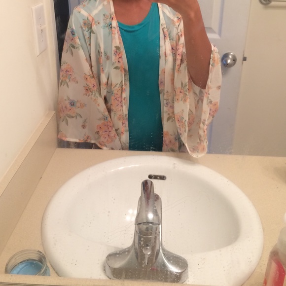 Floral Mudd Kimono