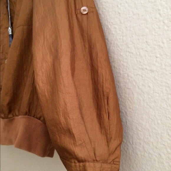 Polyester Vintage Top - Picture 4 of 4