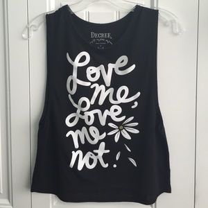 Love Me Love Me Not Daisy Muscle Tee Shirt