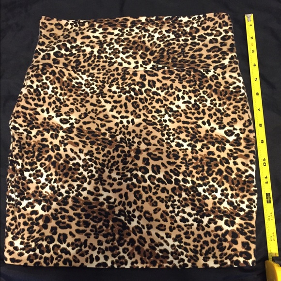 Small leopard skirt  !!! - Picture 2 of 4