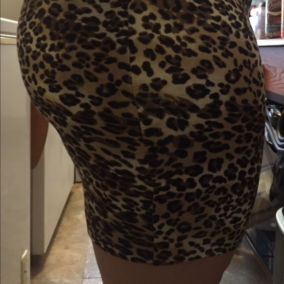 Small leopard skirt  !!! - Picture 4 of 4
