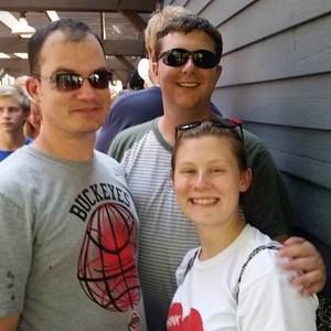 Meet your Posher, Elizabeth