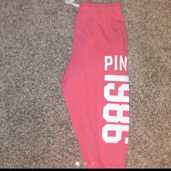 VS cropped sweat pants