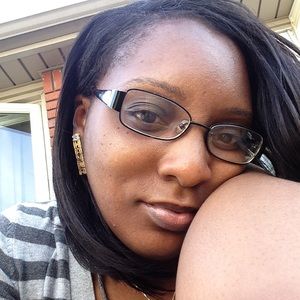 Meet your Posher, Shayna