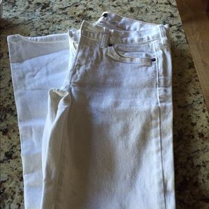 Women's hip slung white jeans