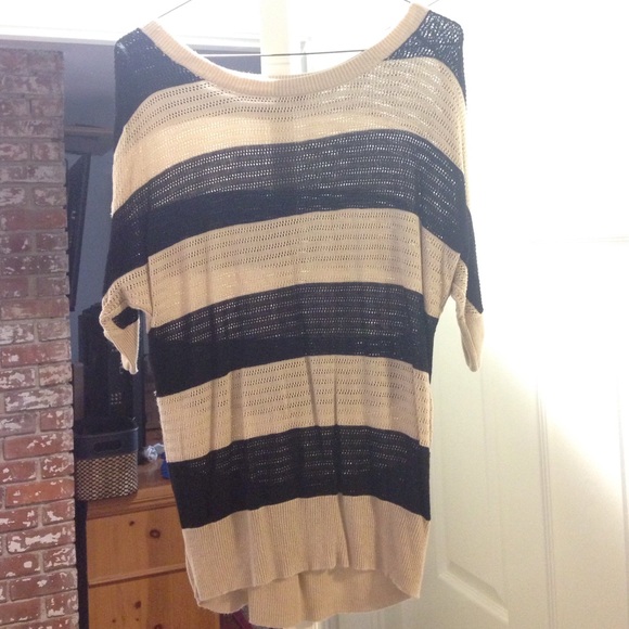 Tan & brown sweater