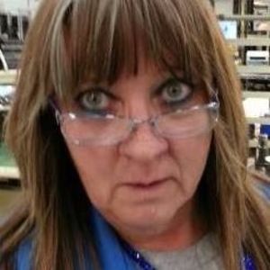 Meet your Posher, Dona