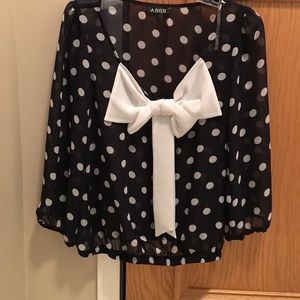 Adorable polka dot blouse