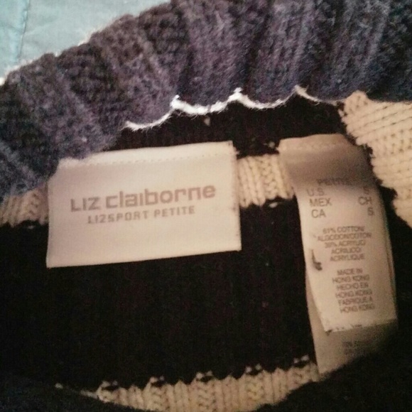 *S-O-L-D* - Picture 2 of 2