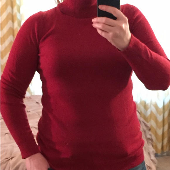 Ann Taylor Cashmere Turtleneck
