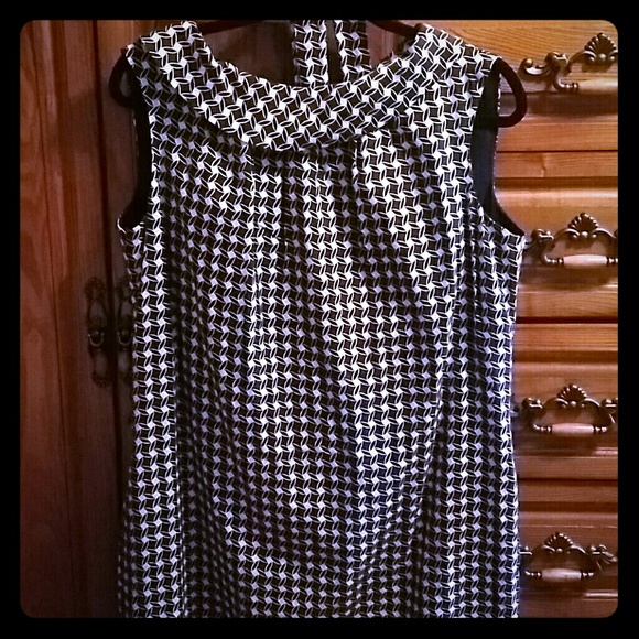 comfortable dress for work or going out.
